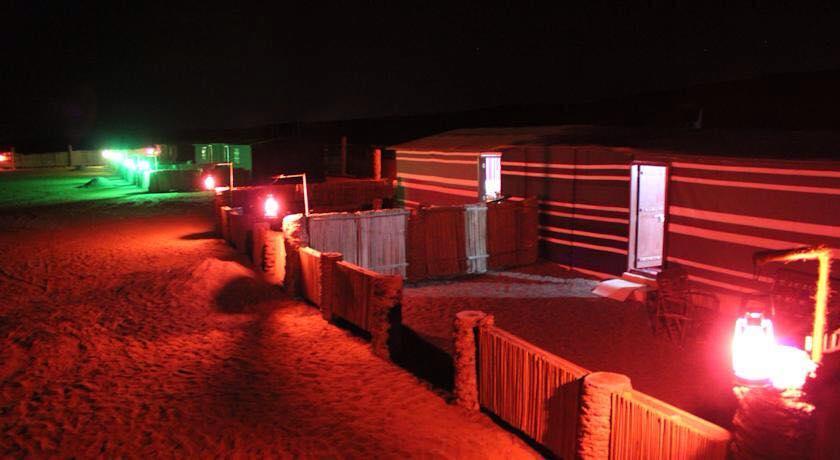 Wadi Rum Light Camp Екстер'єр фото